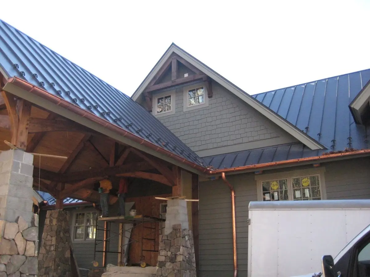 Craftsman Roofing team delivering quality roofing work in Whigham